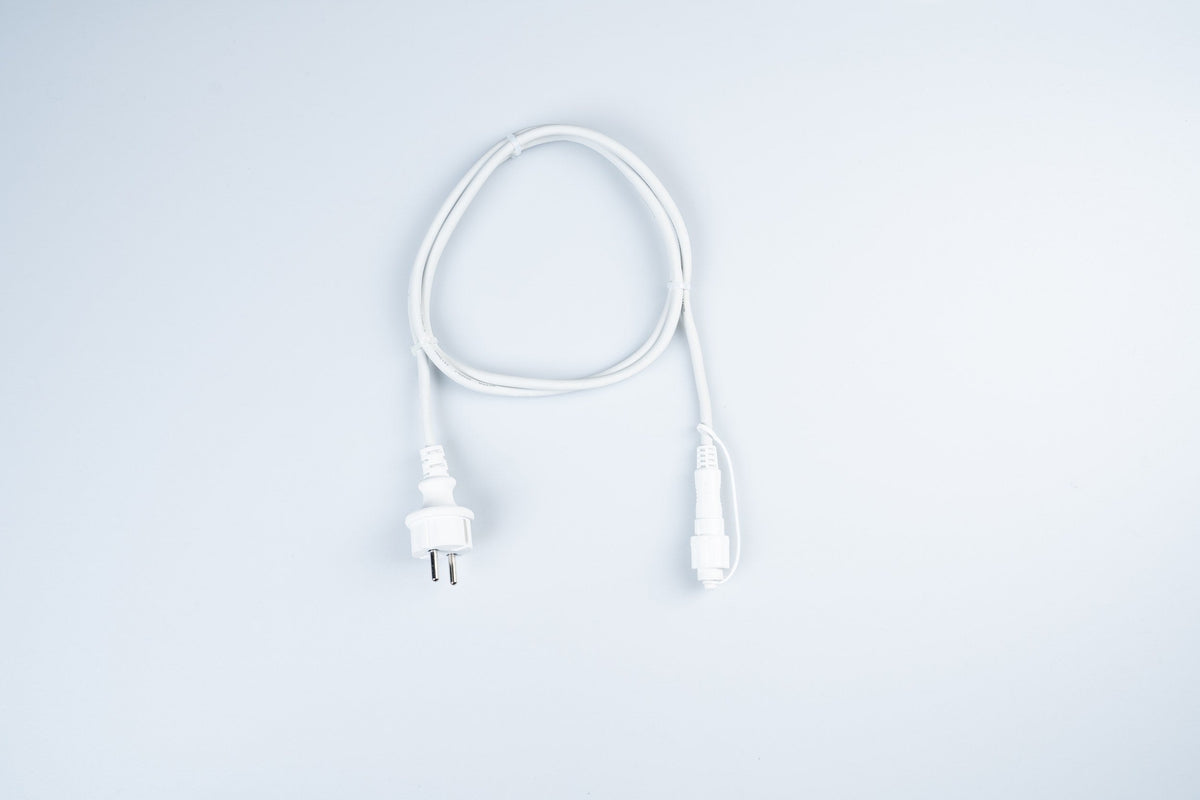 MK Illumination QF+ Stromzuführung 1,5 m – Main Connector mit oder ohne Gleichrichter (Pflichtzubehör) – Anschlusskabel ohne Gleichrichter · 1.800 W · Weiß (001-002)