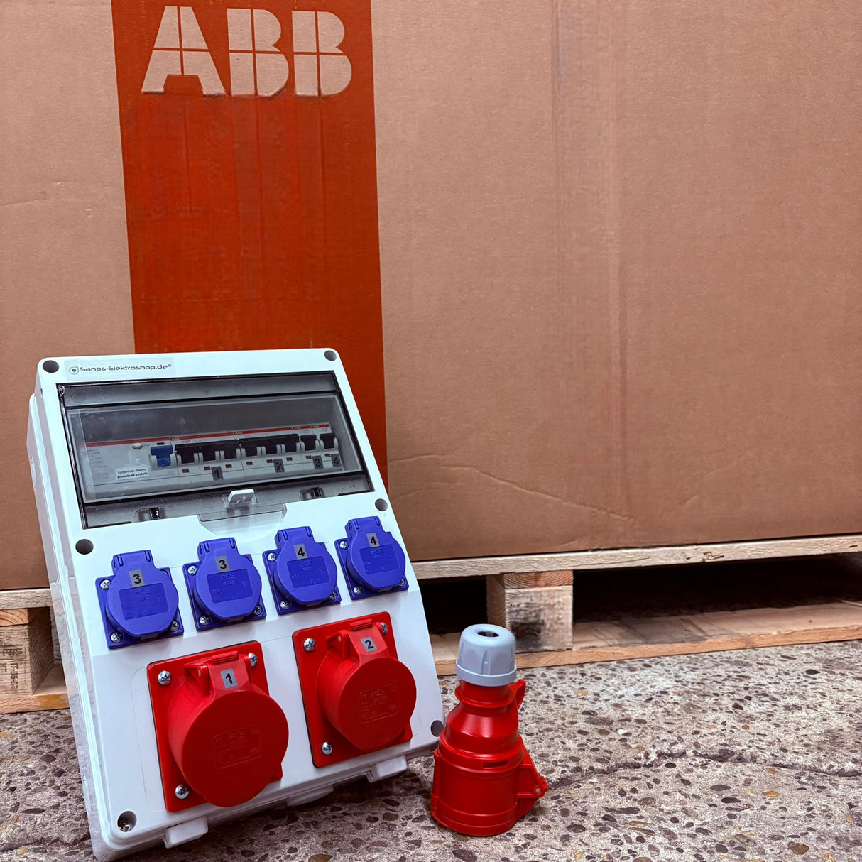 SANOS Wandverteiler ABB/PCE - 2x CEE 16A und 4x Schukodosen mit FI | einzeln gesichert | SAN005