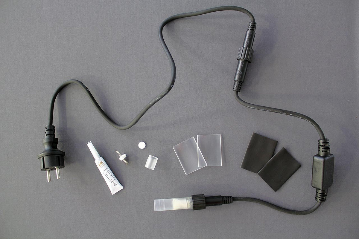 MK Illumination Rope Light QF+ Anschluss-Set 1,5 m – Netzkabel mit Gleichrichter, Einspeisepin & Endkappe (Pflichtzubehör) (001-021)
