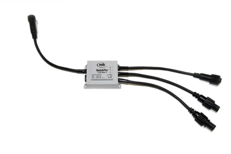 MK Illumination QF+ Verteilerdose mit Überlastsicherung – 3 oder 5 Ausgänge, 1.800 W – 3 Ausgänge (001-033)
